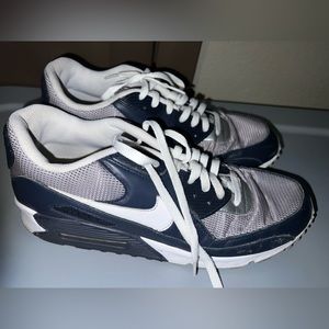 Nike Air Max 90 size 13